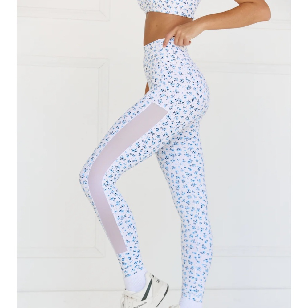 Astoria Activewear Floral Blue & White Leggings